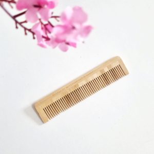 Peigne gravé « Relaxe le meilleur est à venir »