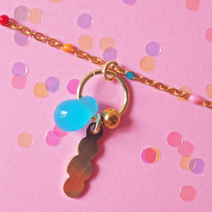 Bracelet PAULETTE – Perle en verre filé – Bleu